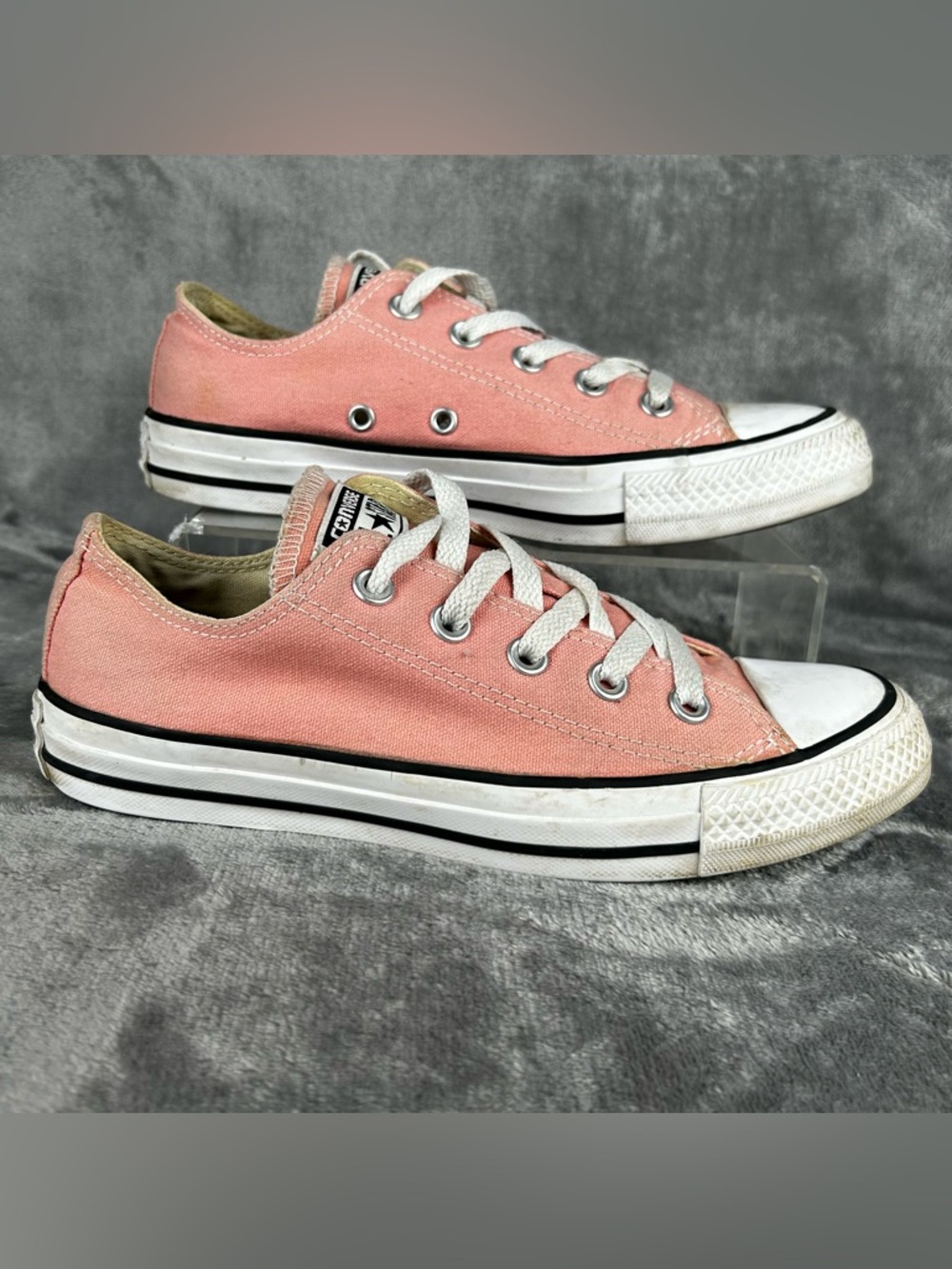 Converse Chuck Taylor All Star Women Size 6 Pink White‎ Walking Shoes Sneakers